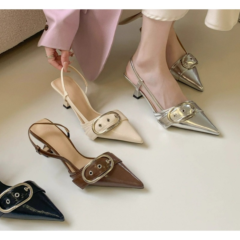 Casual Sandal Leather - Neue Retro-Mode Sexy Designer Lackleder Spitze