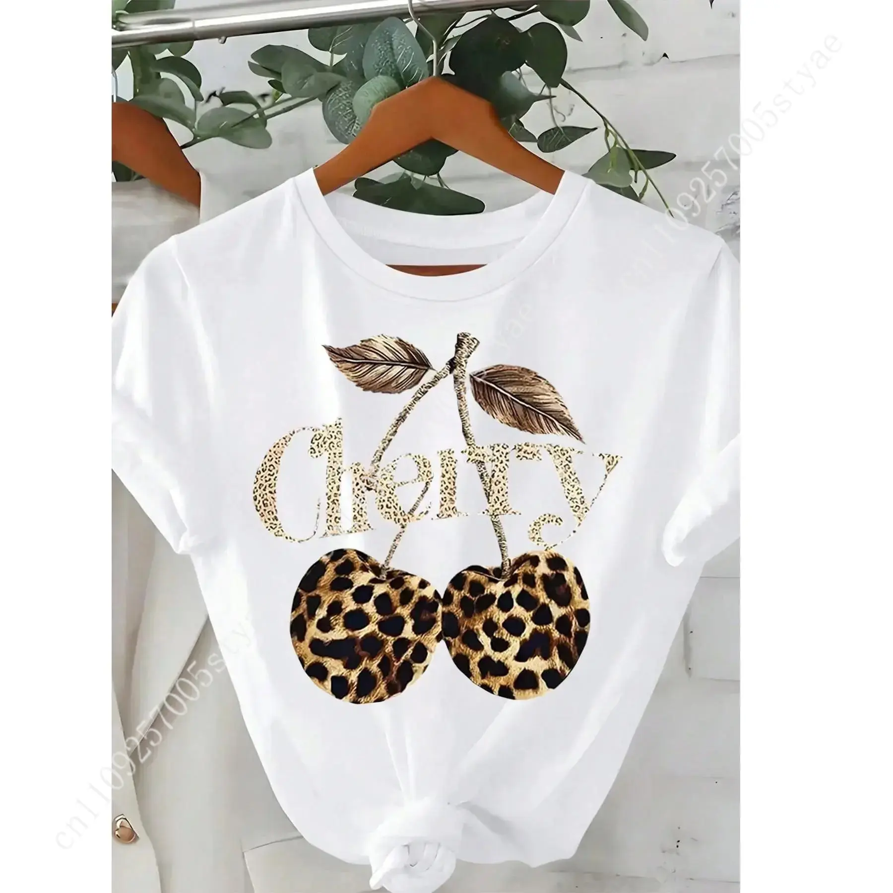 Tee Graphic Print - Damen-T-Shirt mit Kirsch- und Leopardenmuster, Rundhalsausschnitt,